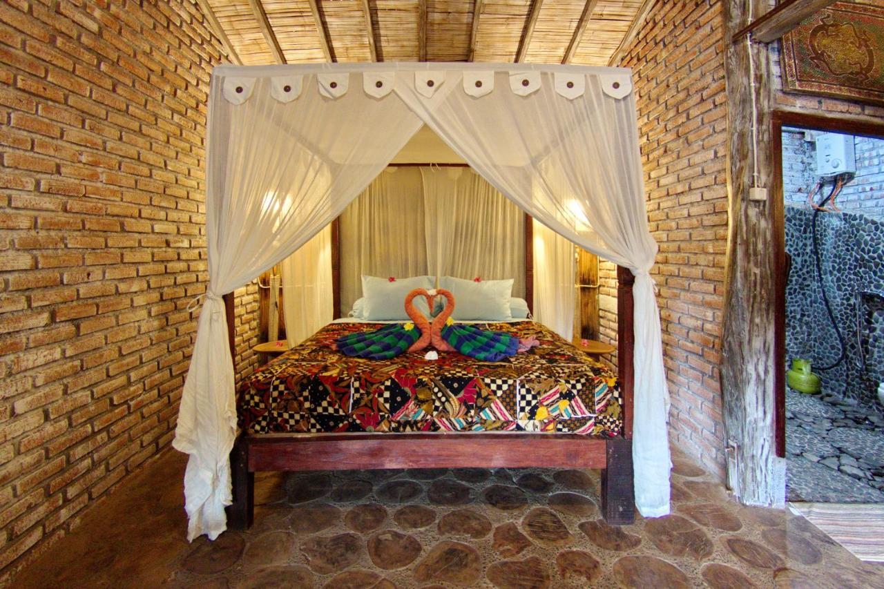 Santhiku Hotel & Spa Lovina Kültér fotó